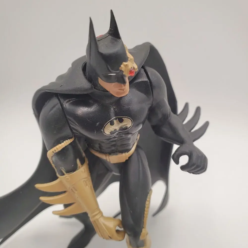 Cyborg Batman Kenner 1995 Special Edition Legrnds of Batman